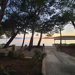 Sidus Maris, Spacious Seaside With Free Parking * Martinšćica