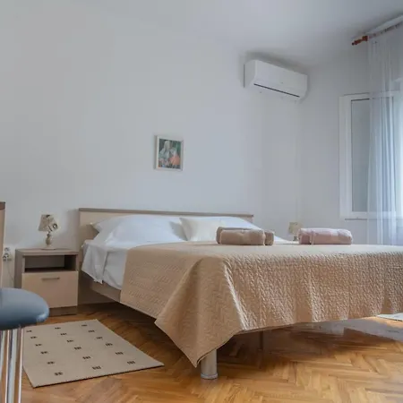 Sidus Maris, Spacious Seaside With Free Parking *