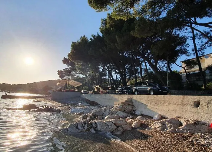 Sidus Maris, Spacious Seaside With Free Parking Lägenhet Martinšćica