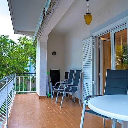 Sidus Maris, Spacious Seaside With Free Parking *