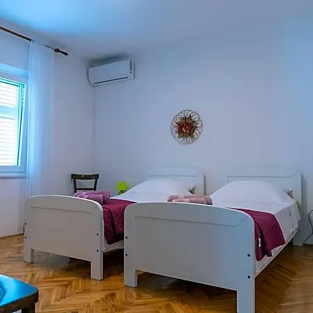 דירה Sidus Maris, Spacious Seaside With Free Parking Martinšćica