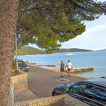 Sidus Maris, Spacious Seaside With Free Parking