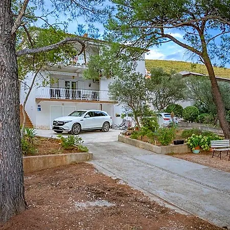 דירה Sidus Maris, Spacious Seaside With Free Parking Martinšćica