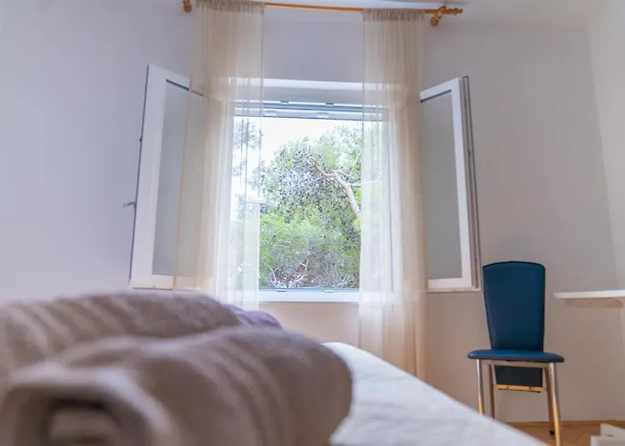 Sidus Maris, Spacious Seaside With Free Parking Apartman Martinscica (Cres)